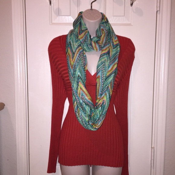 ADD ON ITEM  Pretty Infinity Scarf - Picture 2 of 3